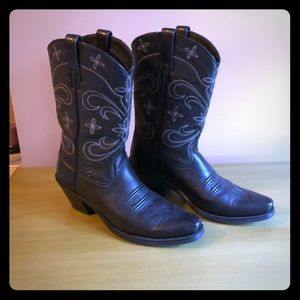 ARIAT Woman’s boots black heritage leather size 7
